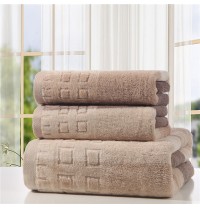 High Quality Dyed Cede Checked Towel Set (2pcs Hand Towels+1pc Bath Towel)